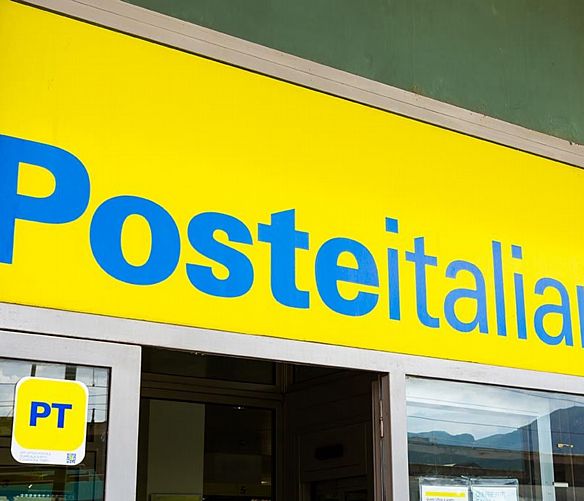 23042020 posteitaliane giallo