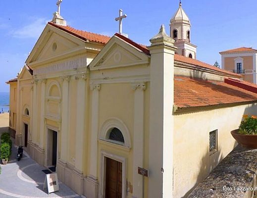 Marisa-Russo foto - 23052014 santuario chiesa santa maria a mare castellabate