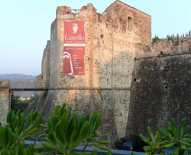 23072013 Castello veduta