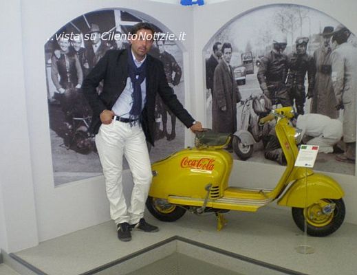 Antonio-Vuolo foto - 23072013 Cola al museo scooter e lambretta del lambretta club italia a rodano