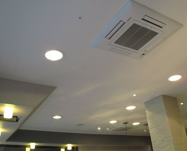 23072015 aria condizionata soffitto