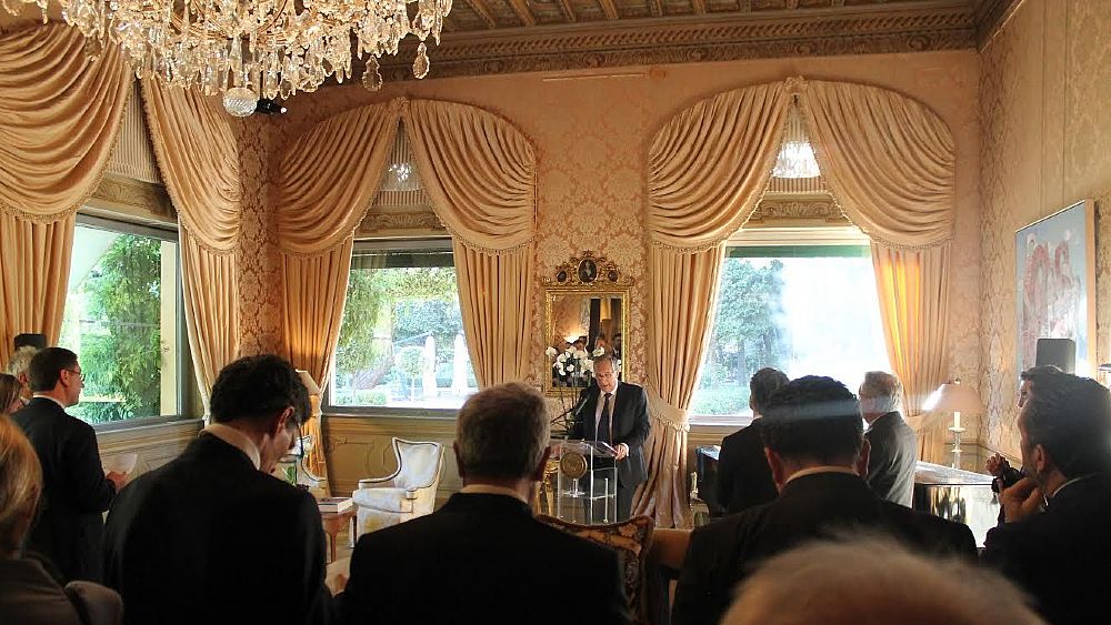 23082016 ambasciatore phillips