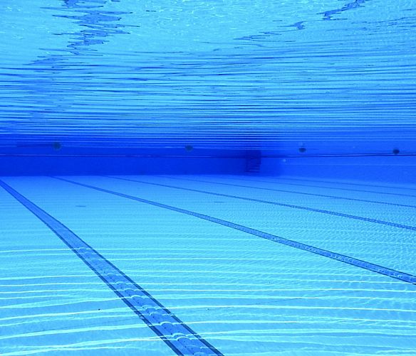 23082016 piscina