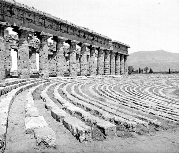 Marisa-Russo foto - 23082020 379 cavea teatro fra i templi   foto Samaritani