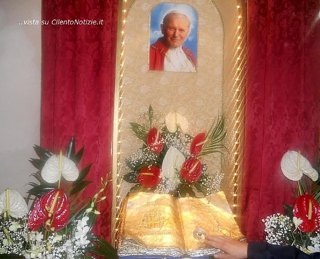 23102014 relique papa giovanni paolo II a teggiano