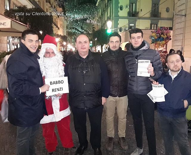 23122014 babbo renzi a salerno
