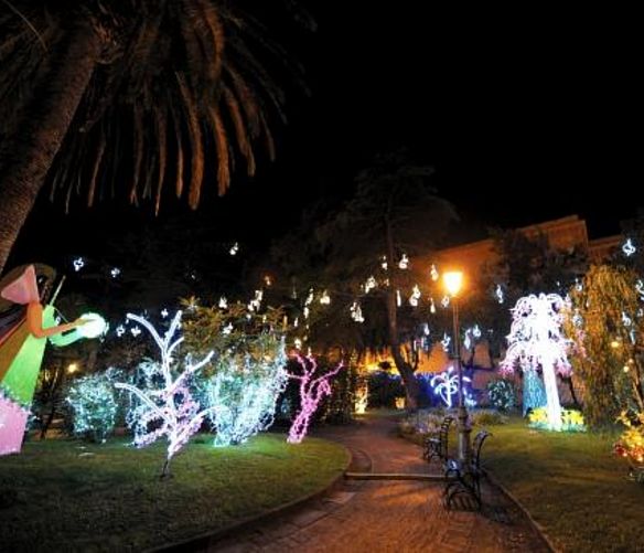 23122021 villa comunale salerno luci d artista