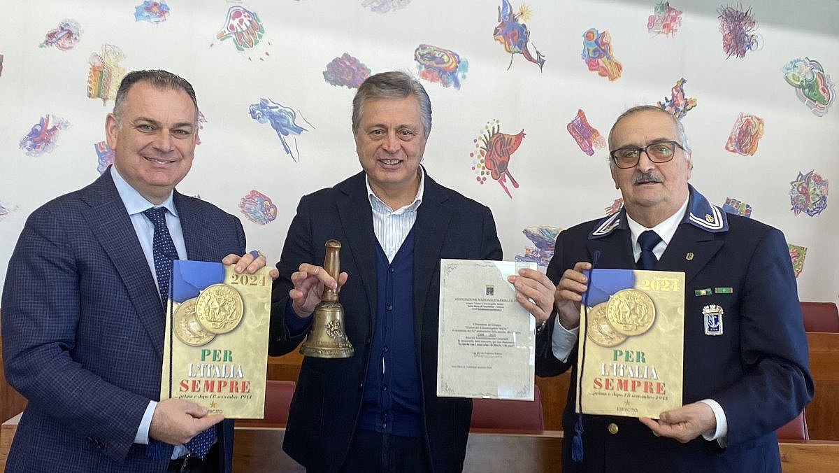 23122023 campana della pontificia fonderia di campane marinelli di agnone 23122023 campana della pontificia fonderia di campane marinelli di agnone