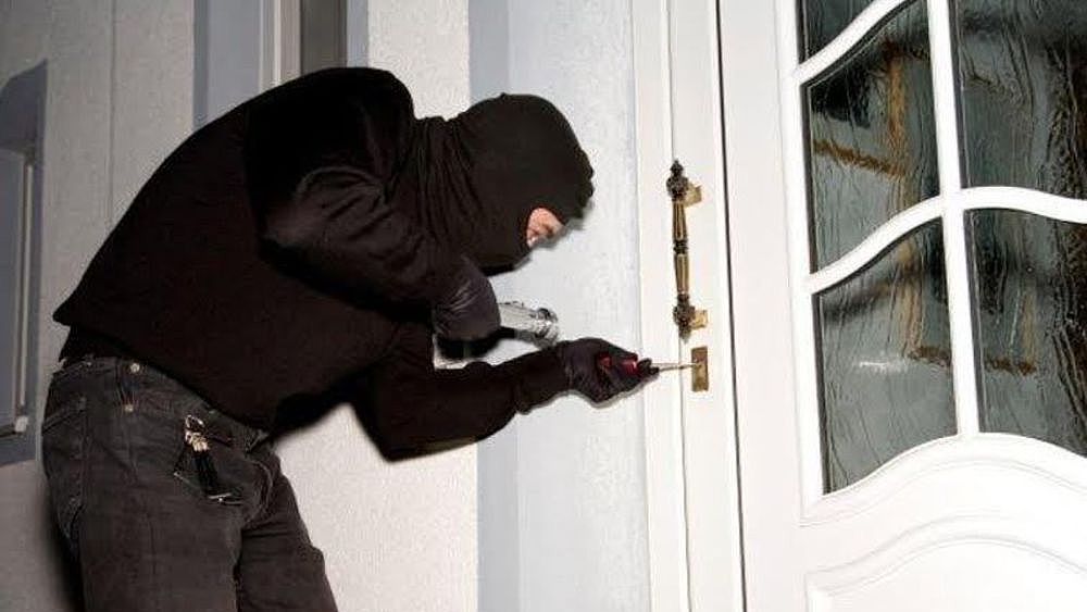 24022018 furti appartamenti