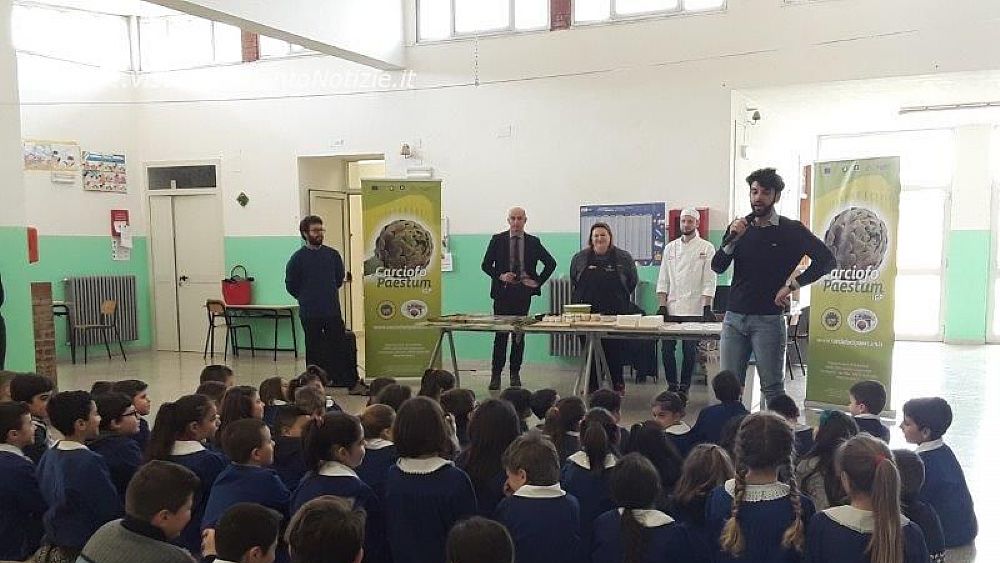 24032018 carciofo scuole