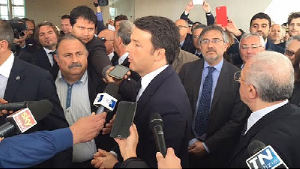 24042016 Renzi a Salerno