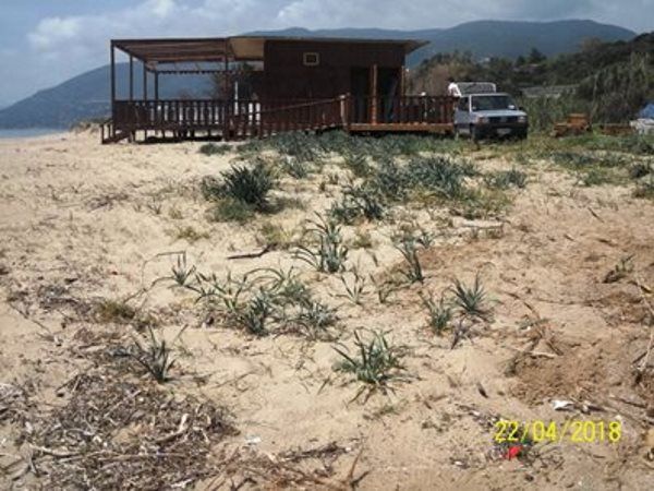 lidi su spiaggia cilento