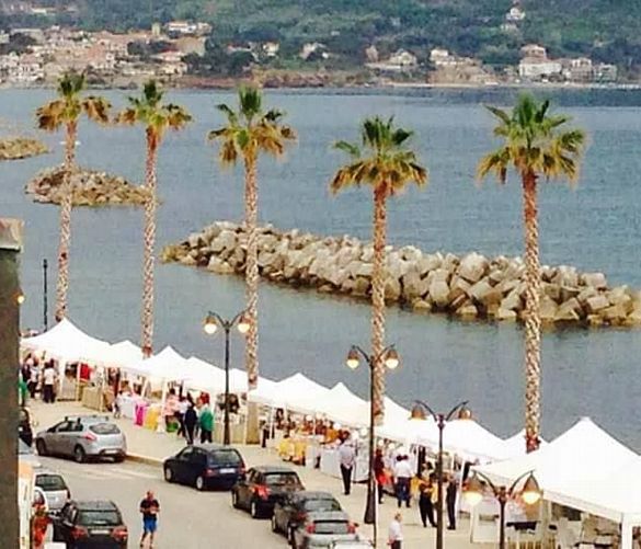 24042019 mercatini santa maria