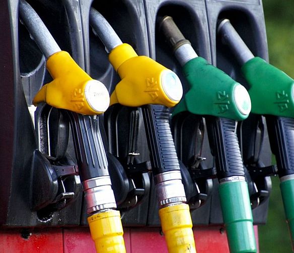 24042019 pompe benzina