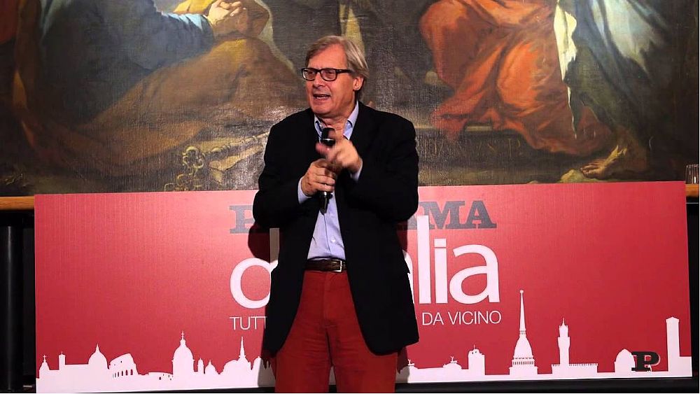 24052016 sgarbi a salerno