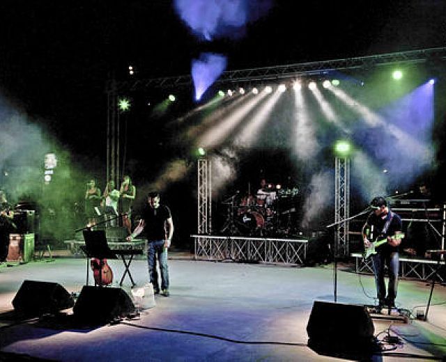 24062013 ATOM AT NIGHT