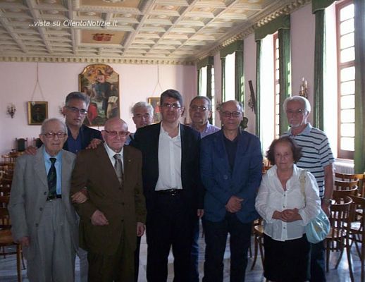 24062015 incotro sindaco sacrario militare
