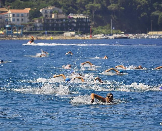 24062015 nuoto di fondo castellabate