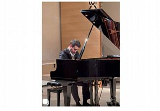 24062026 giovane pianista