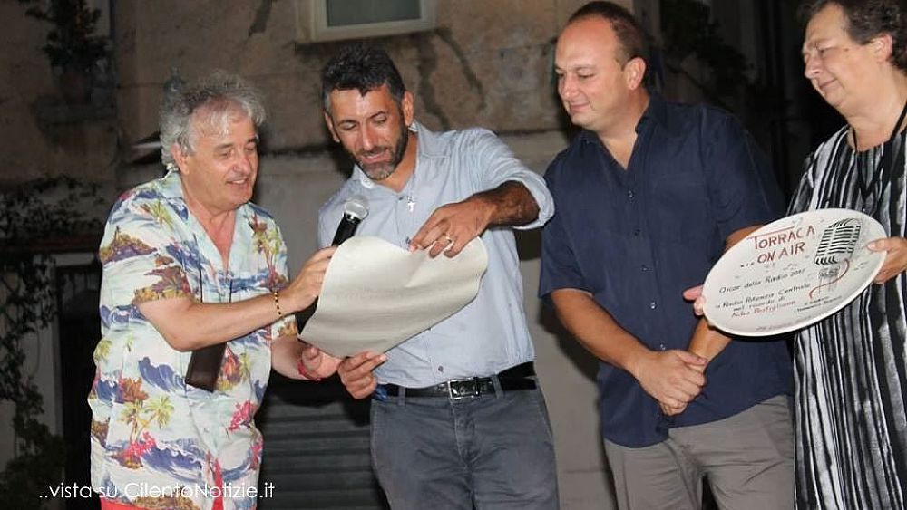 24072017 Radio Potenza Centrale nel ricordo del Mitico Nino Postiglione 24072017 Radio Potenza Centrale nel ricordo del Mitico Nino Postiglione