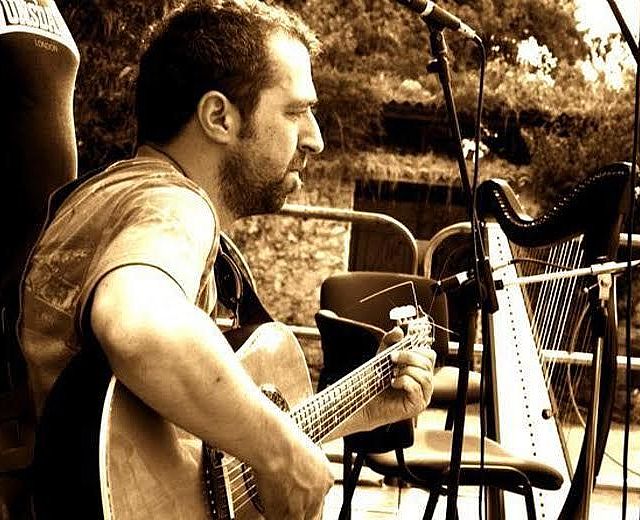 24082015 angelo loia chitarra