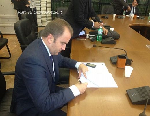 24102013 iannone firma unesco