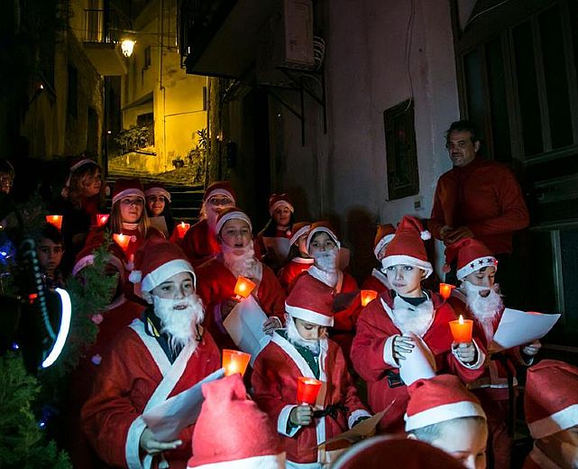24112015 casa di babbo natale acquavella