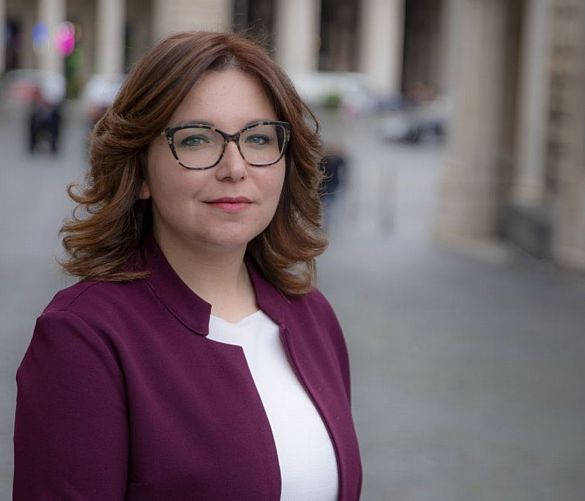 24112020 Teresa Manzo