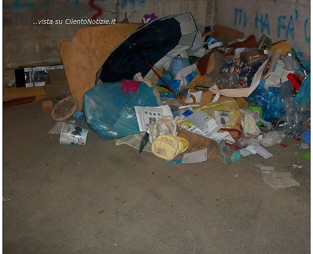 25032014 rifiuti baronissi