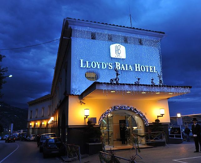 25032015 lloys baia hotel
