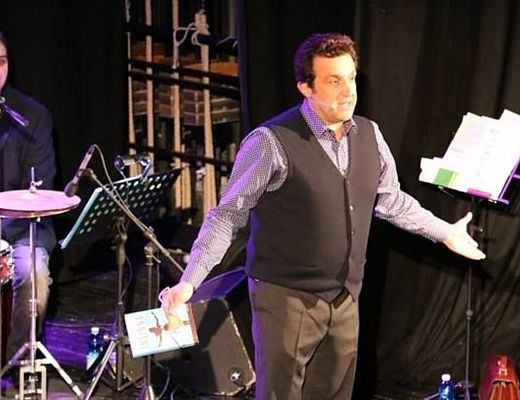 25052015 insinna a teatro