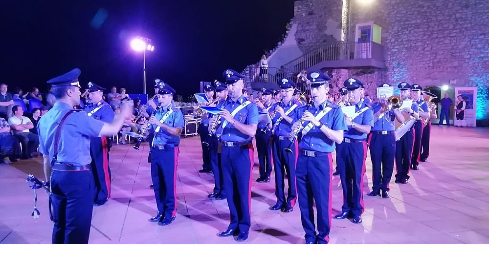 25062019 fanfara carabinieri napoli