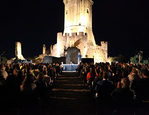 25072013 VeliaTeatro repertorio1