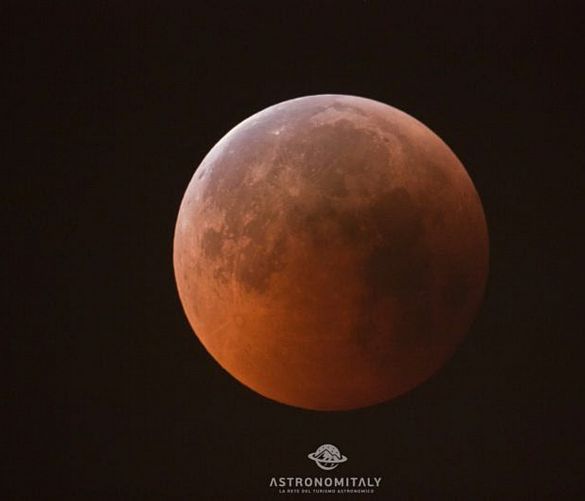 25072018 eclissi di luna