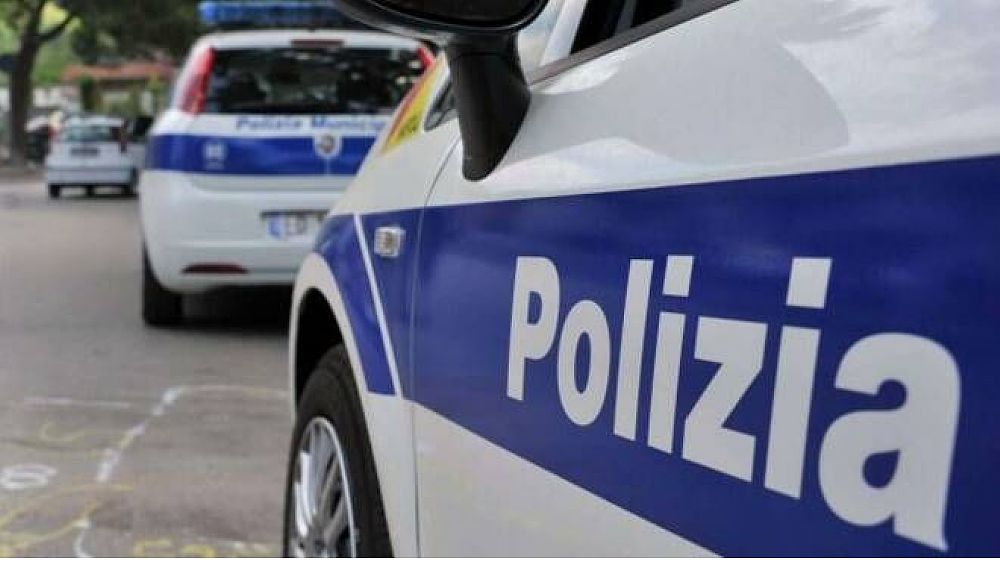 25072020 polizia municipale car