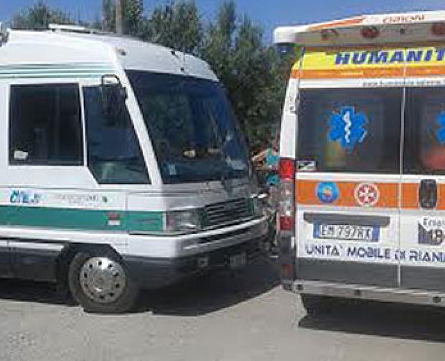 25082015 Incidente camper moto Humanitas 2