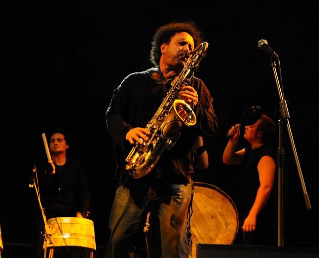 25082015 enzo avitabile e i bottari