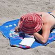Cronaca foto - 25092016 donna in spiaggia
