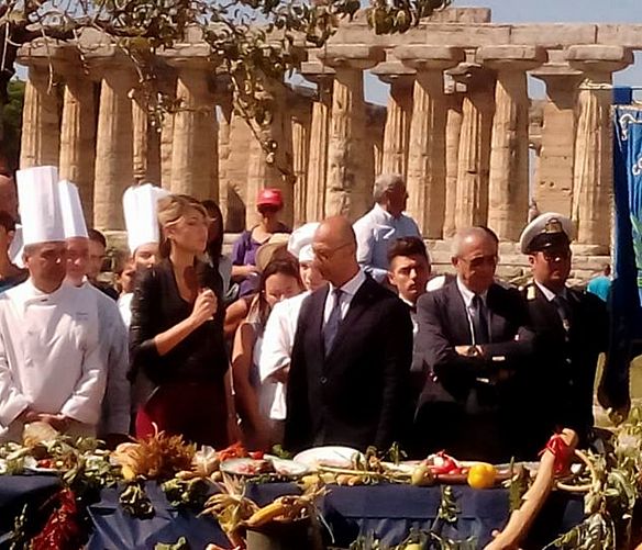 25092016 mezzogiorno in famiglia paestum