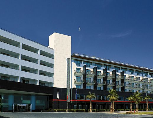 25102013 Grand Hotel Salerno esterno