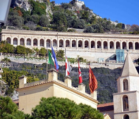 25102017 ascensore 2   panoramica