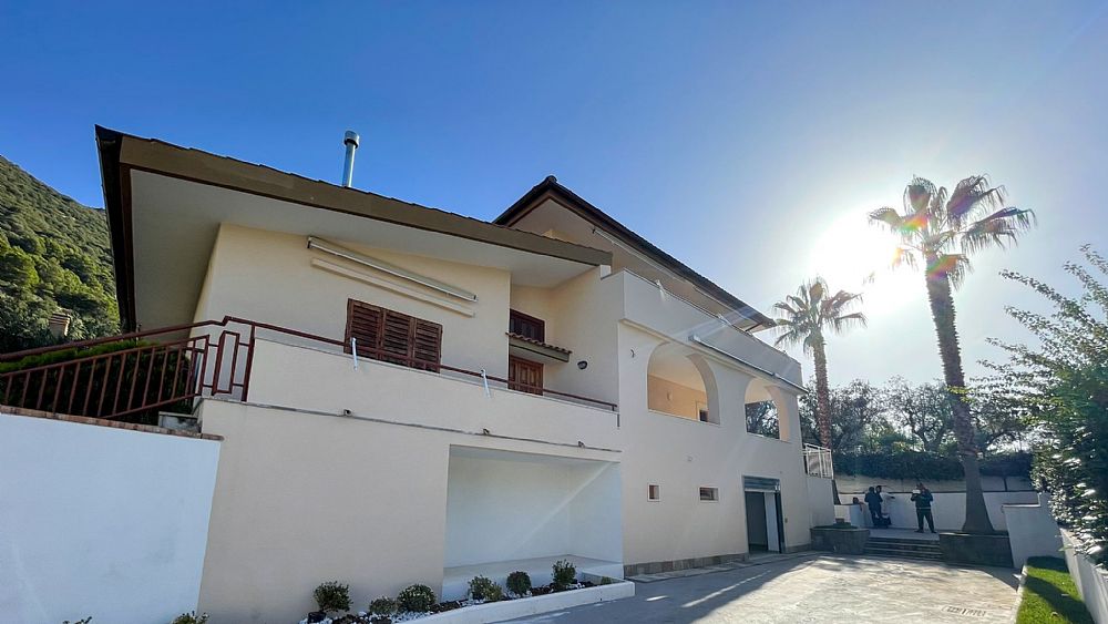 25102022 bene via posillipo