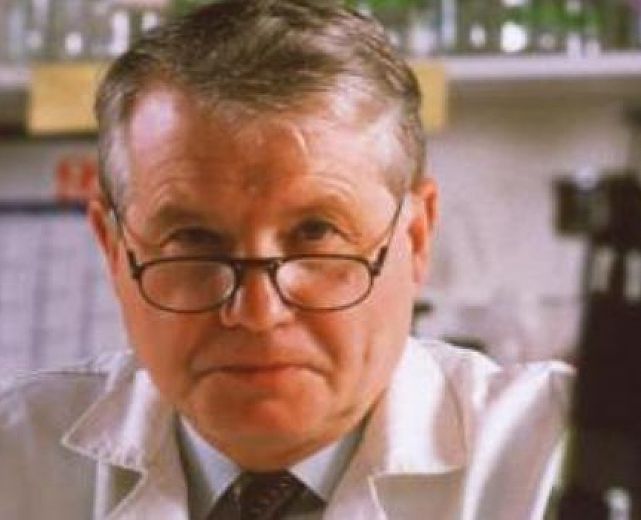 25112014 Professor Luc Montagnier