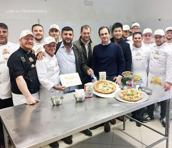 25112016 pizza amore vallo