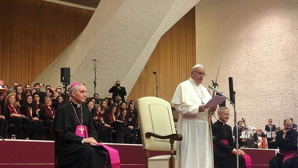 25112018 papa santa messa