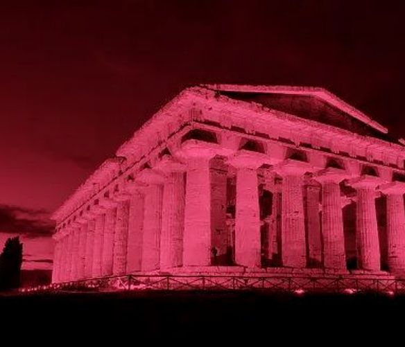 25112023 tempio nettuno rosso