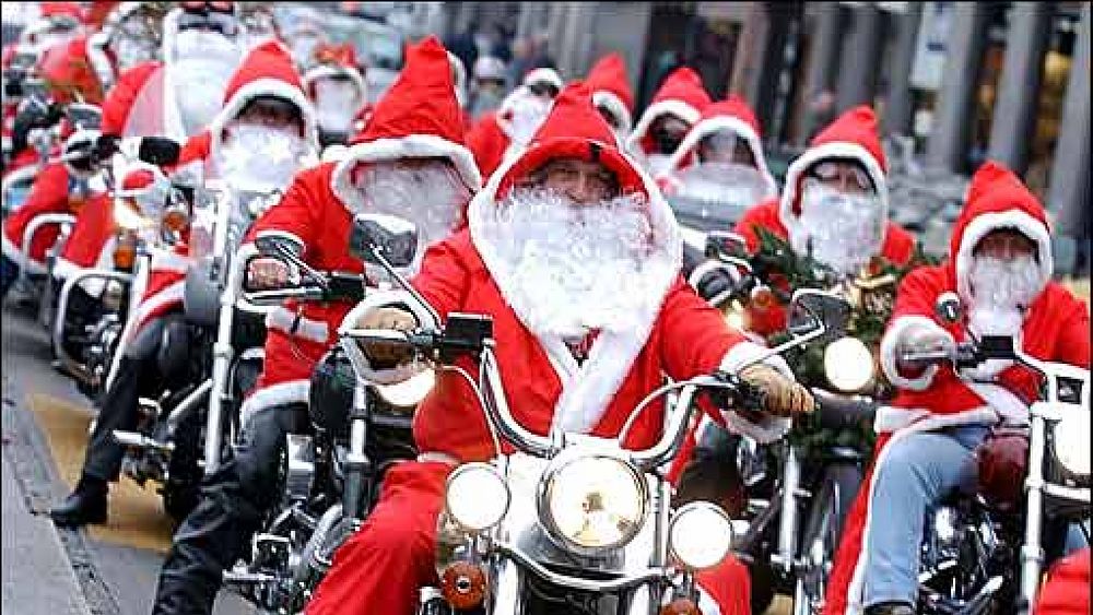 25122017 babbo natale in moto