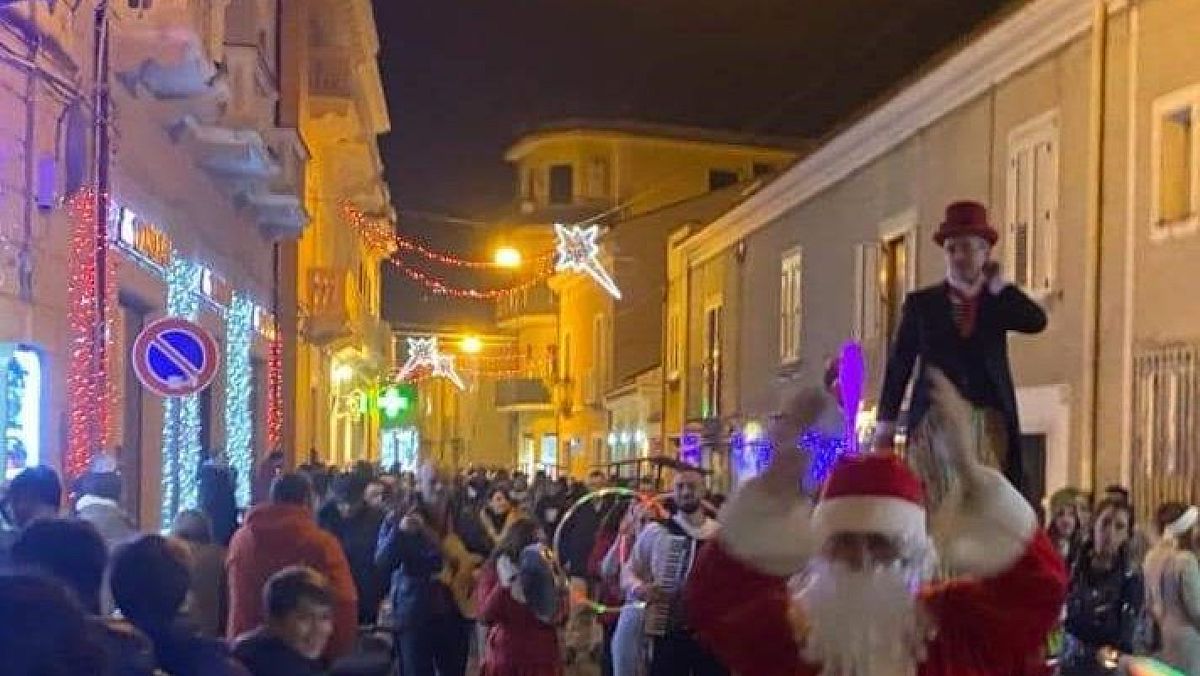 25122023 sapri corso garibaldi a natale 25122023 sapri corso garibaldi a natale