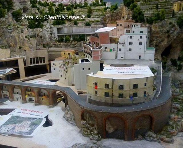 26012016 miniature atrani