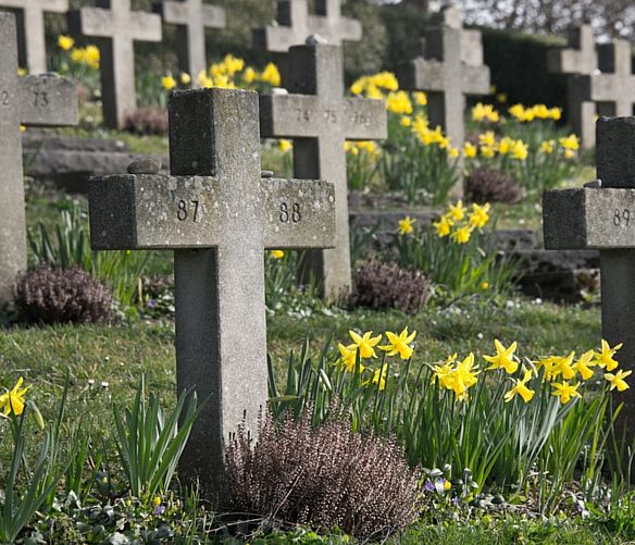 26022016 croce cimitero